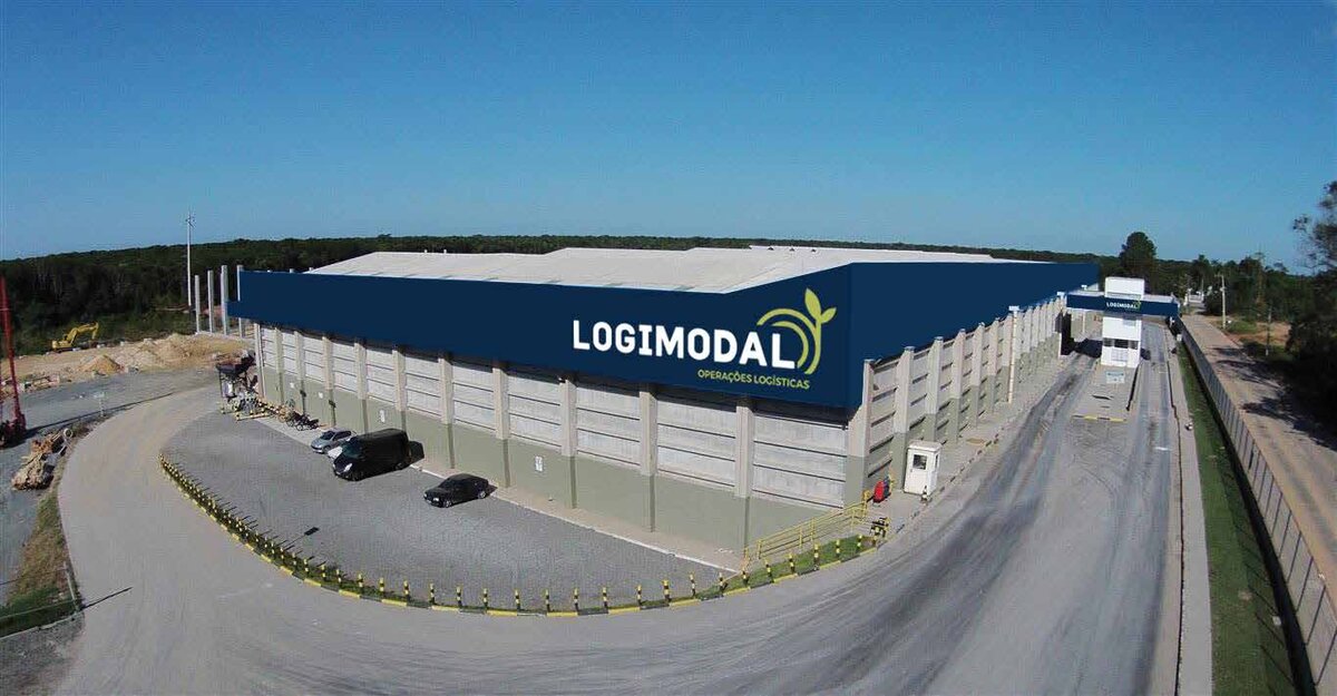 Logimodal warehouse building with company signage
